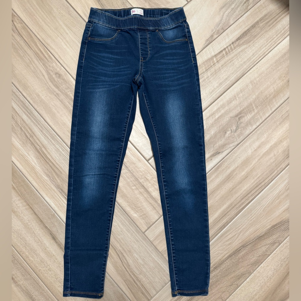 Girls Blue Jeans